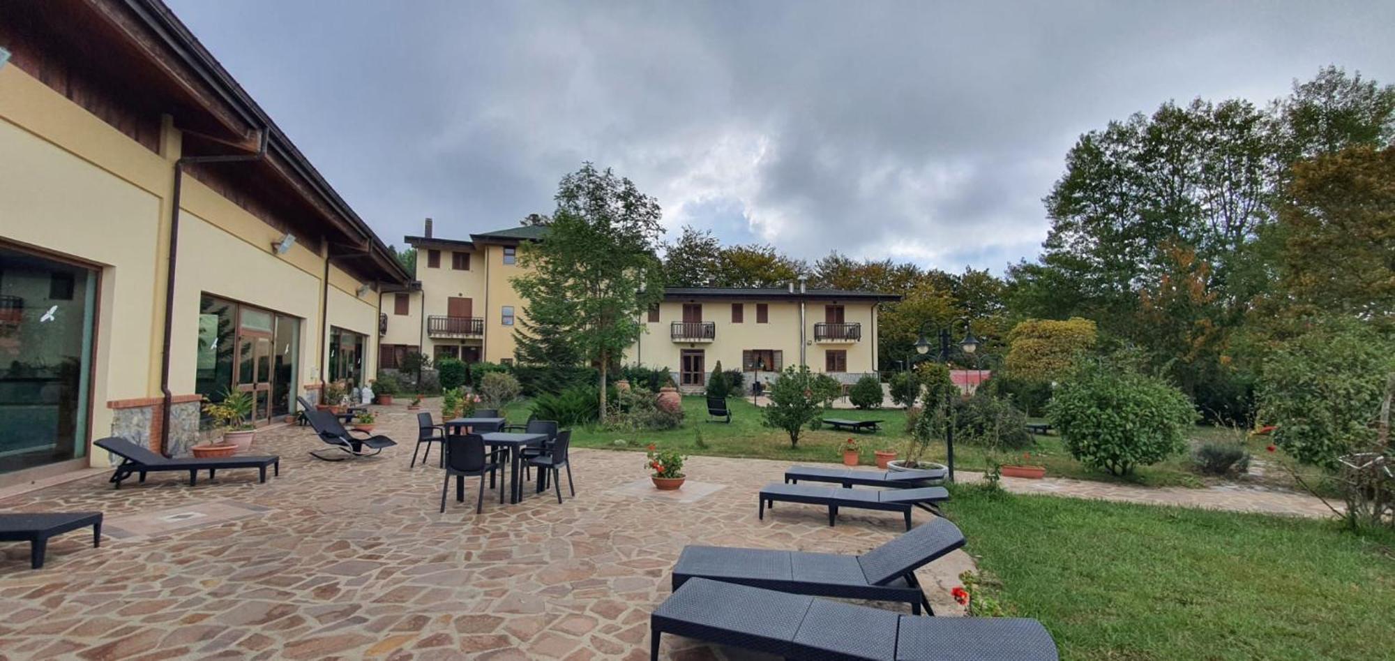 Park Hotel Bellavista Gambarie dʼAspromonte Εξωτερικό φωτογραφία